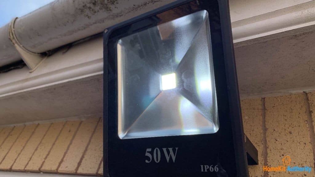 Floodlight with HomeKit