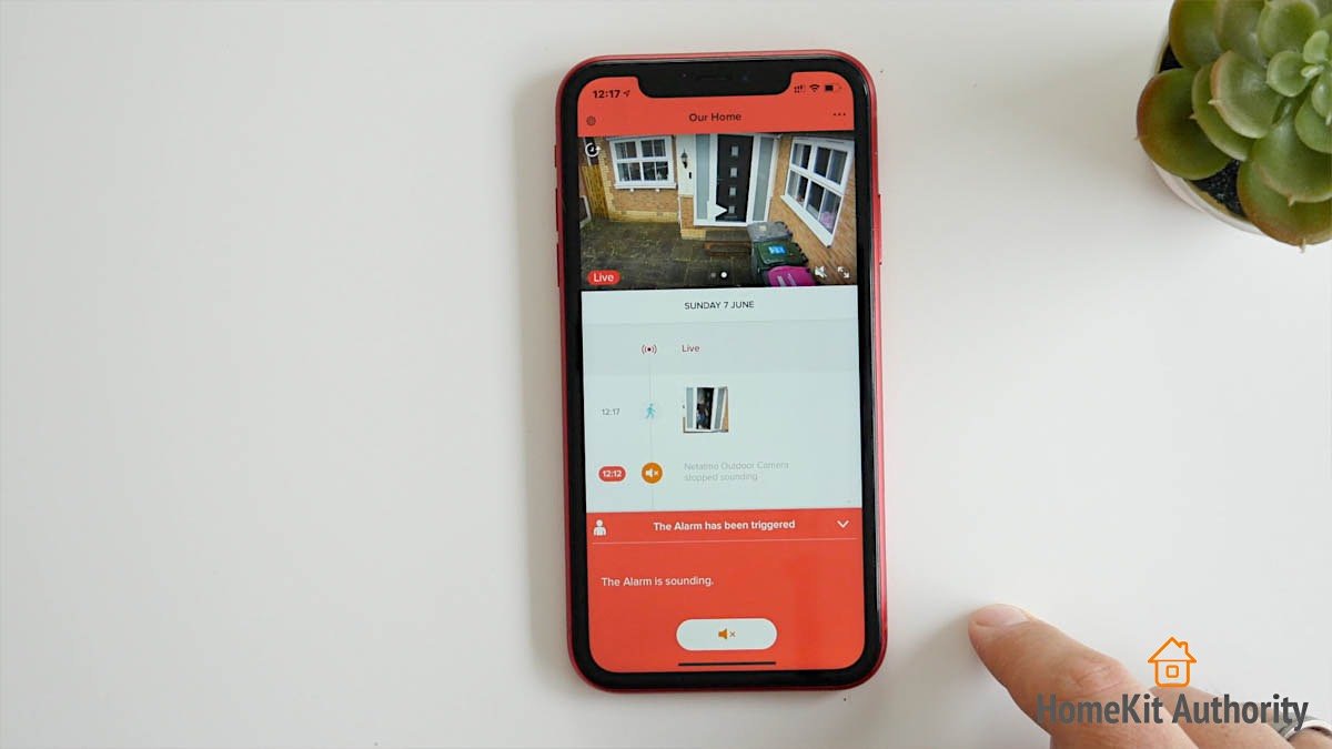 Netatmo smart outdoor camera with siren activation motion
